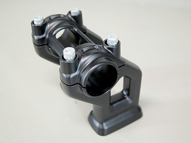 ハーレー ファットボブ 純正 ハンドルポスト H-D55900120 FXFBS 2018~ (220328DJ0196)拍卖