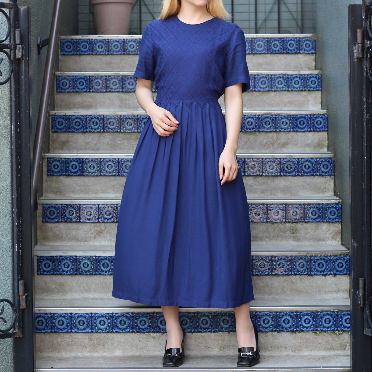 USA VINTAGE karin stevens EMBROIDERY DESIGN BELTED ONE PIECE/アメリカ古着刺繍デザインベルテッドワンピース拍卖