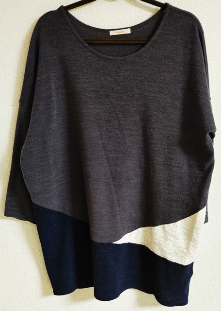 Mサイズ Khalita 七分袖 チュニック グレー×白レース×紺色 ゆったりサイズ拍卖