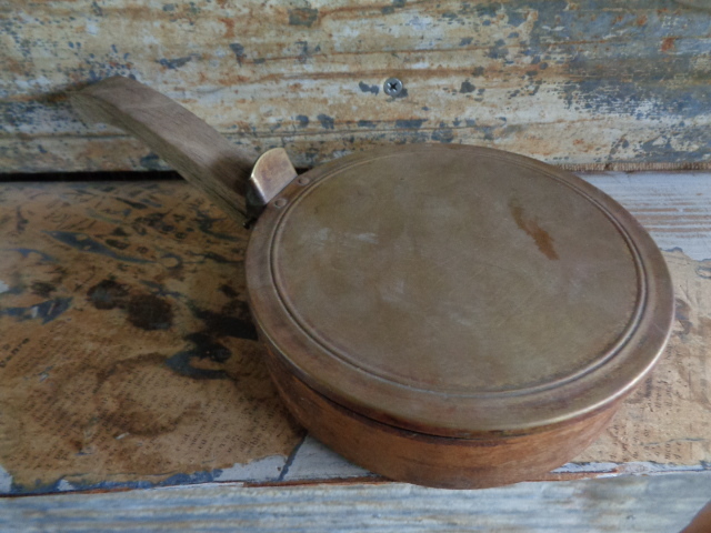 【フランス蚤の市錆錆の蓋付フライパン】ソースパンオイルパンドライフラワーキッチン古道具アンティーク骨董インテリアインダストリアル拍卖