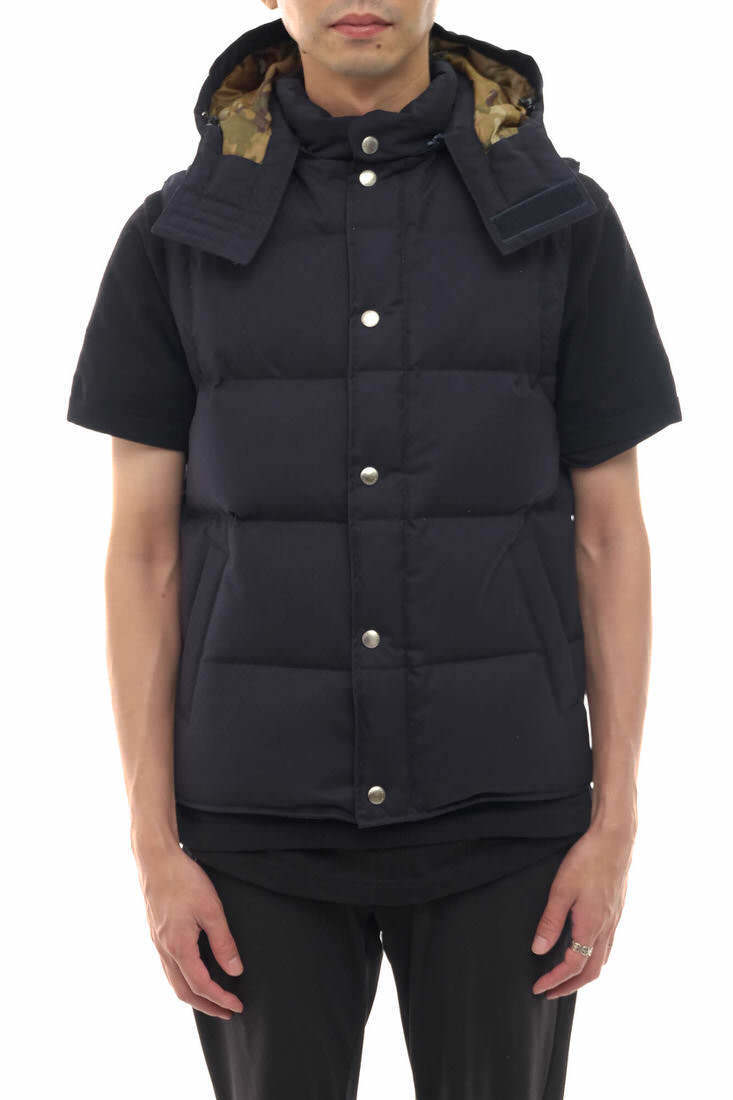 SOPHNET. ソフネット ダウンベスト SOPH-123027 2LAYER WOOL HOOD DOWN VEST フード付き 迷彩・カモフラージュ柄拍卖