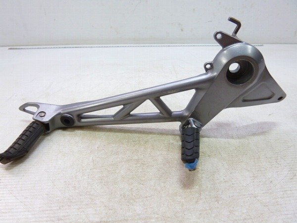 HM6-12★VTR250・MC33★右メインステップ・プレート・難あり★L拍卖