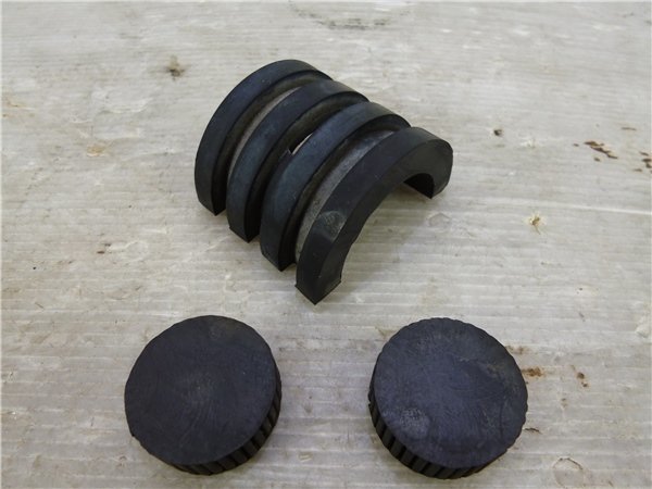 SD5-54★バンバン200・NH41A★タンク固定用ラバー★S拍卖