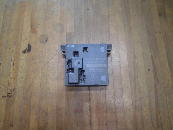 ※ベンツ W219 CLS350 右リア コントロールユニット※拍卖