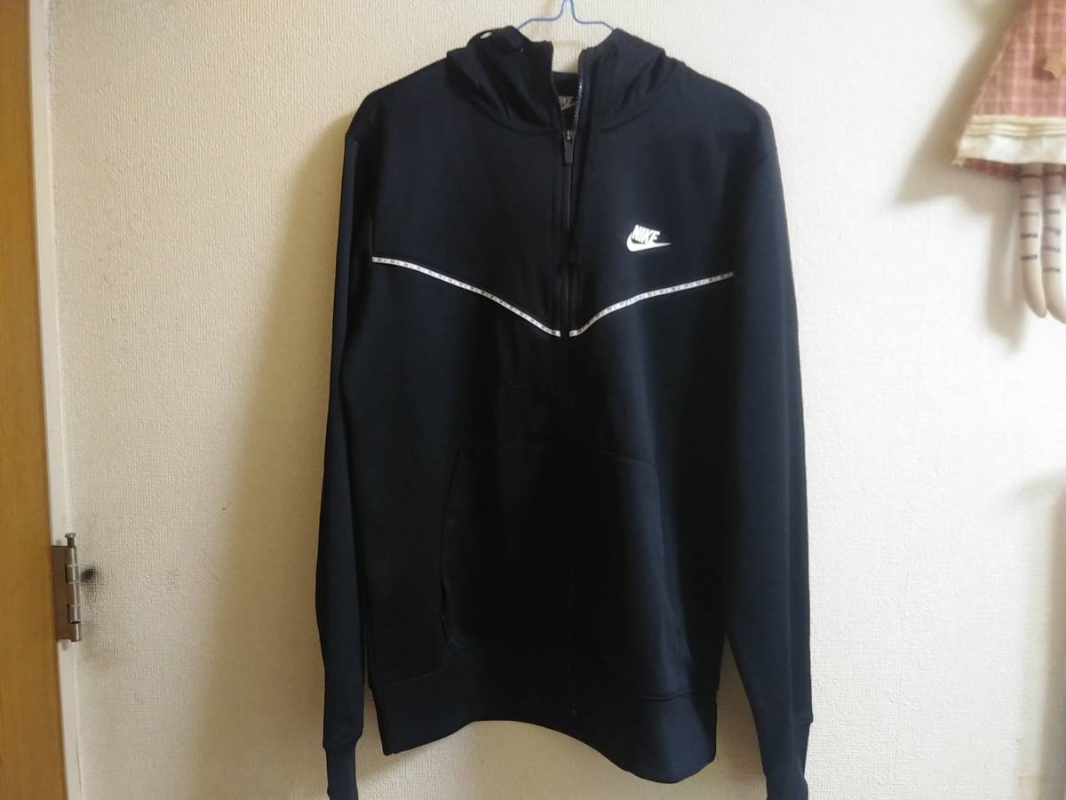 ナイキNSW リピートPK フルジップ ロングスリーブフーディー 拍卖