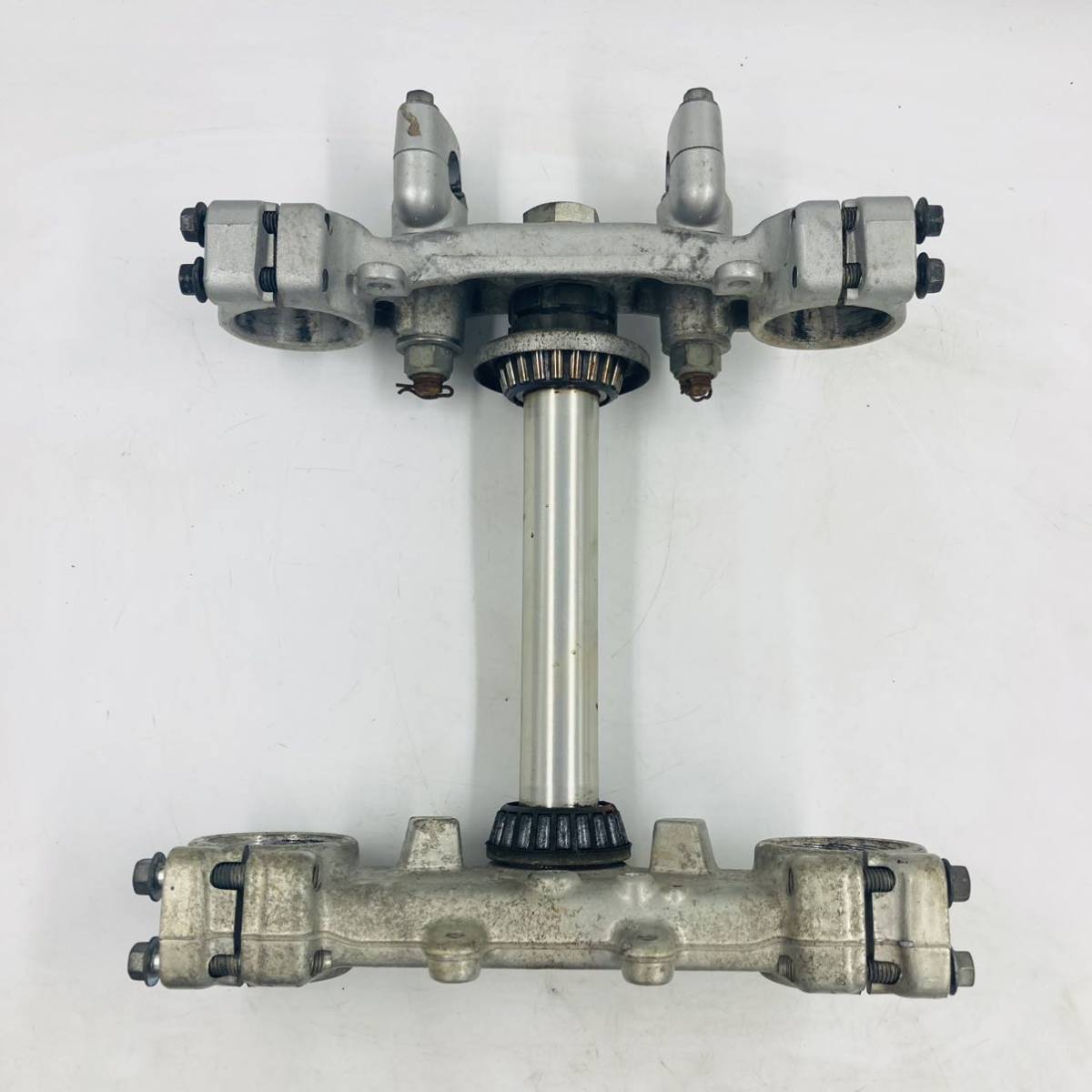 送料無料 ヤマハ TT250R 4GY-004〜 ステムシャフト トップブリッジ 三又 ハンドルポスト拍卖