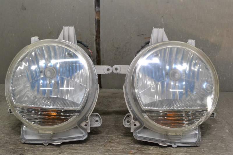 ムーヴ ラテ X 前期(L550S) 純正 イチコー 破損無 動作保証 ヘッドライト 左右セット ハロゲン 右 左 100-51761 / 81110-B2120 K058403拍卖