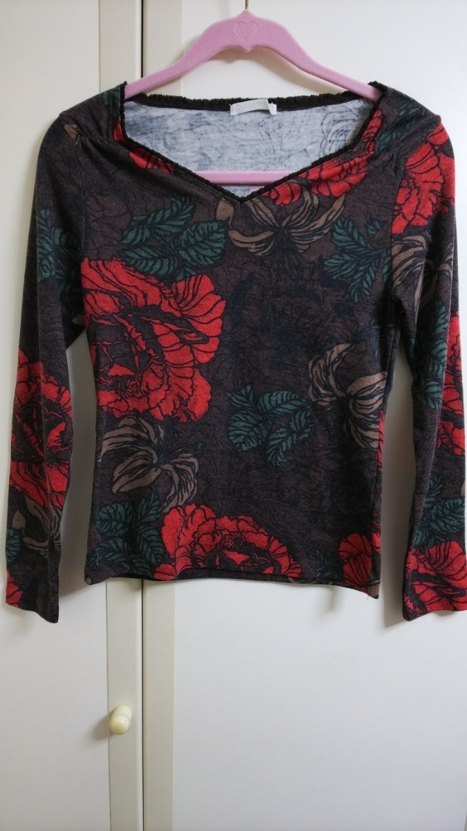 ★AbahouseDevinette★花柄カットソー★アバハウスドゥビネット★拍卖