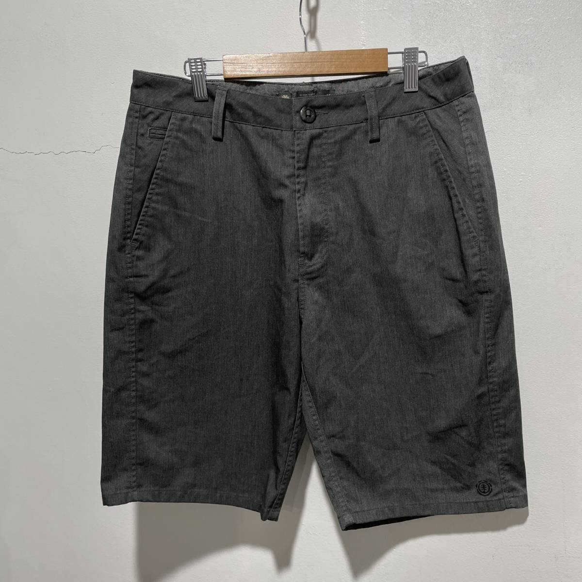 ☆送料無料☆ELEMENT☆エレメント☆ワークパンツデザイン☆ショートパンツ☆グレー系☆W32☆e22c拍卖