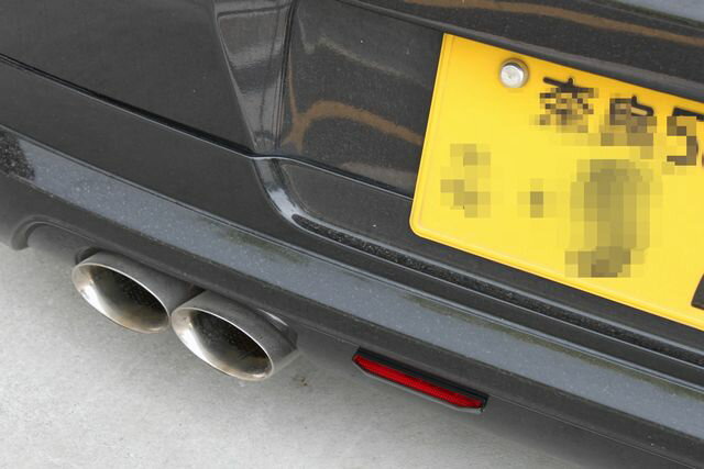 汎用リフレクター付きマルチプロテクター 2個入り お好きな場所に取り付け可能 カー用品 外装パーツ フェンダー、エアロ、バンパー拍卖