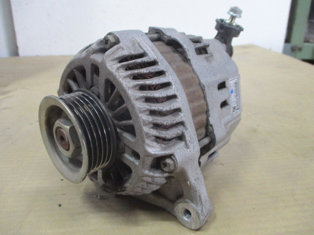 スズキ エブリィ DA17V オルタネーター ジェネレーター 31400-64P00 31400-64P02拍卖