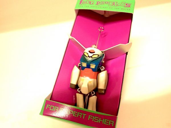 新品 フロッグプロダクツ 【 ガンディボット ライブ ホワイトトリコロール 】トップウォーター トップ道 荒井謙太 フロッグ TOYS drt2109拍卖