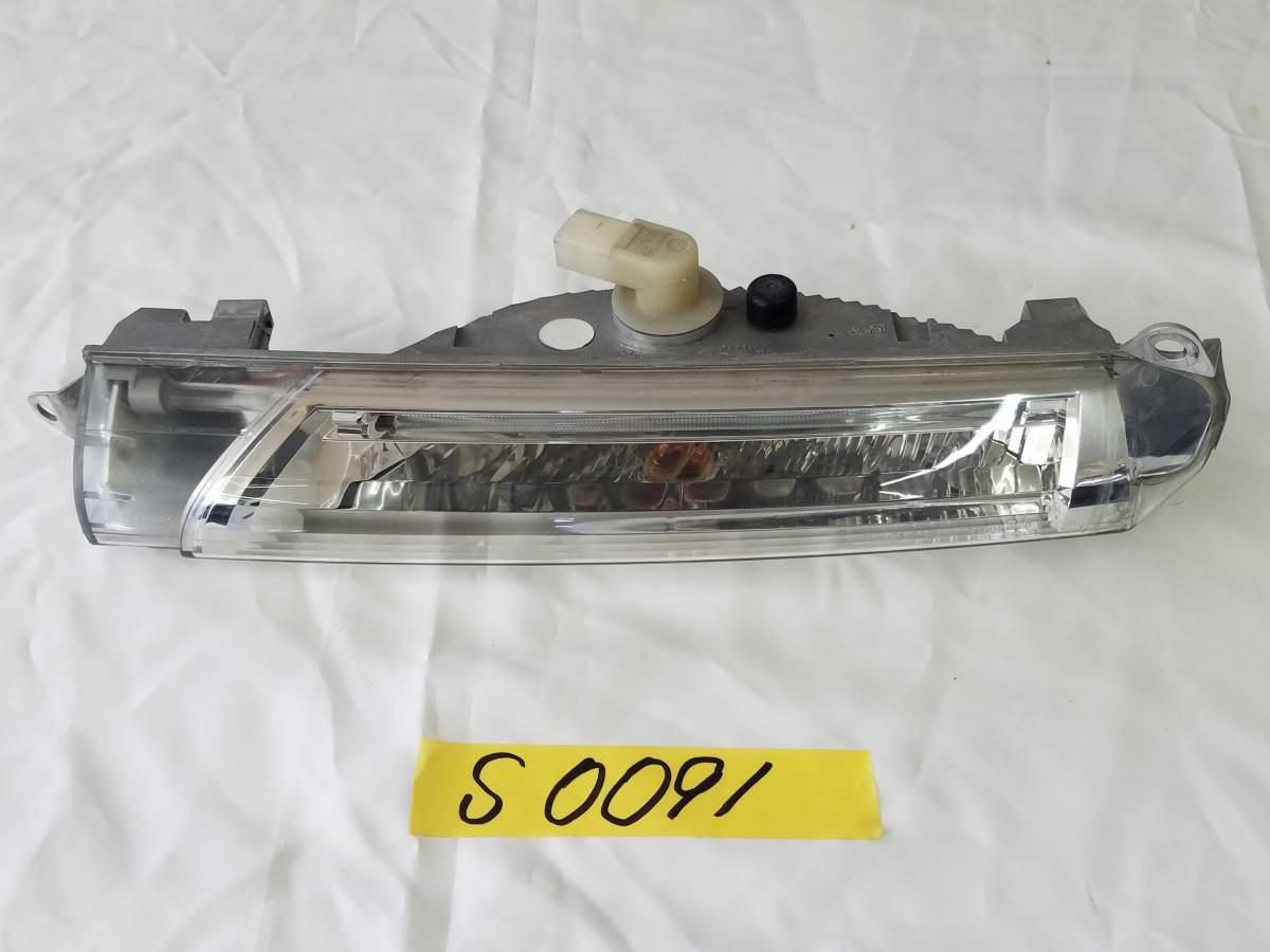 Porsche ポルシェ カイエン フォグランプ インジケーター 7L5.941.181.C 2BE965002 S0091拍卖