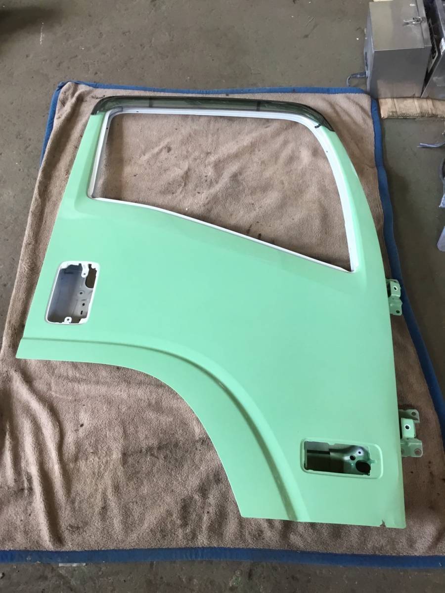 07, エルフ ハイルーフ 運転席 ドア 中越 ドンガラ 緑 J上 2257 即日発送可 いすず ヤフオク 168×122×15拍卖