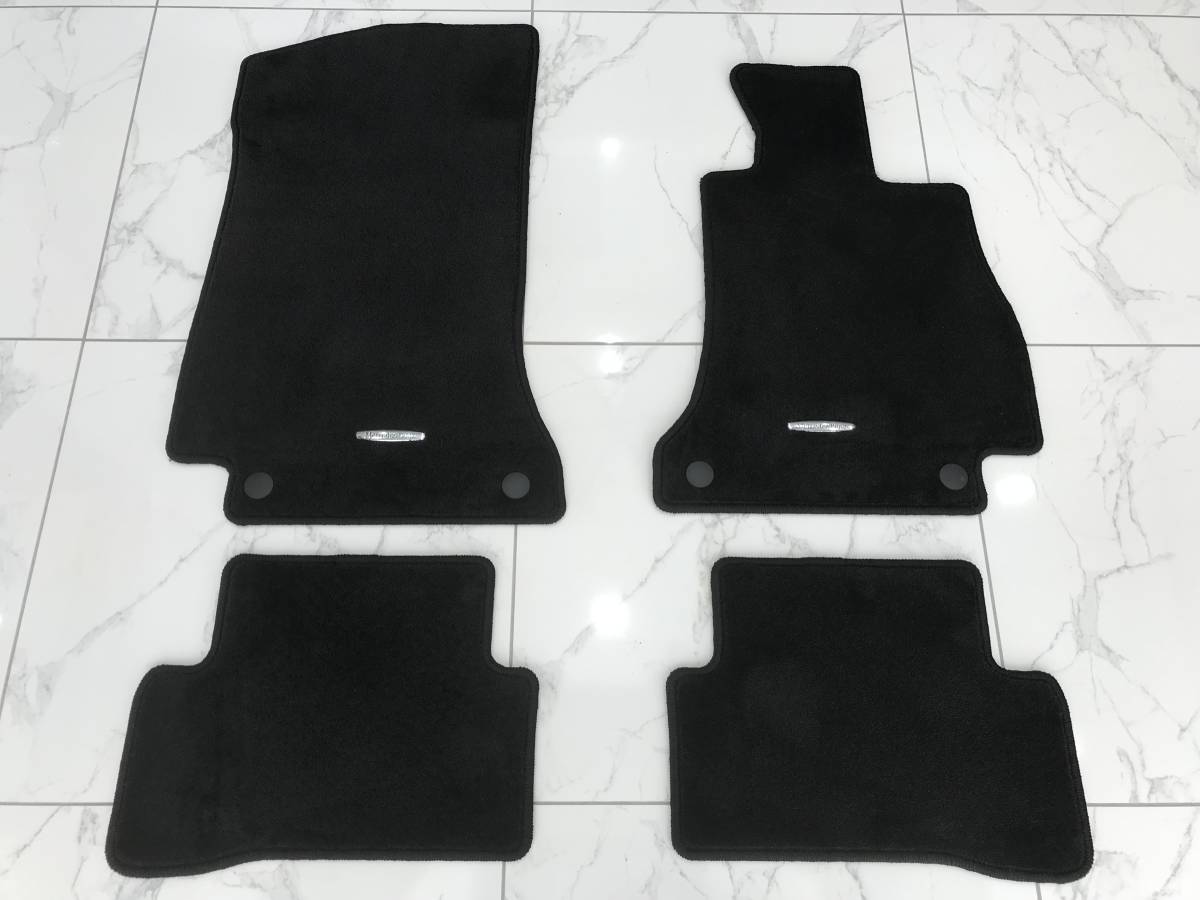 純正 メルセデスベンツ Cクラス W205 S205 ワゴン用 右H プレミアムマット(ラゲッジマット付) 5点セット 管理 №0415-754拍卖