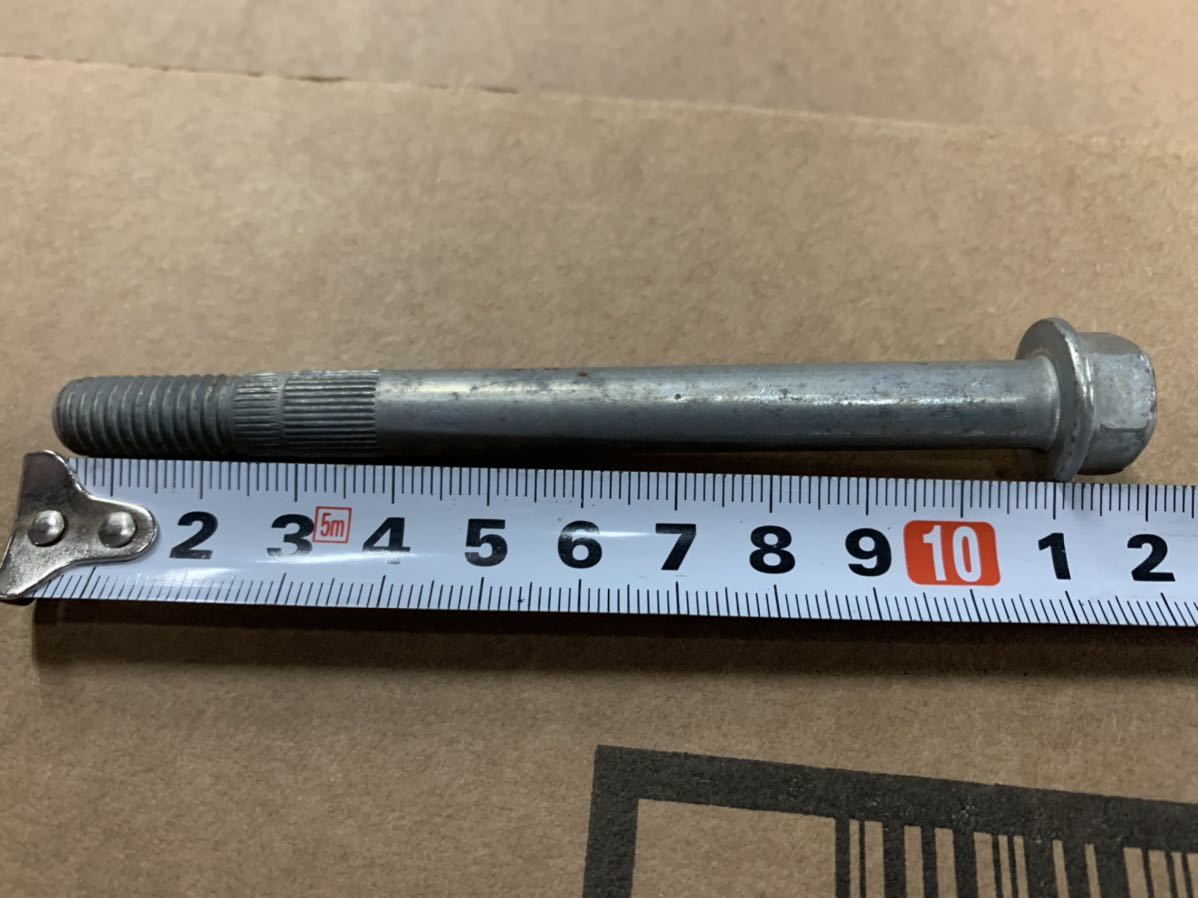 シボレースターターボルト。シボレーエンジン用スターターボルト。インパラスターターボルトベルエアカマロコルベットトランザムエルカミ拍卖