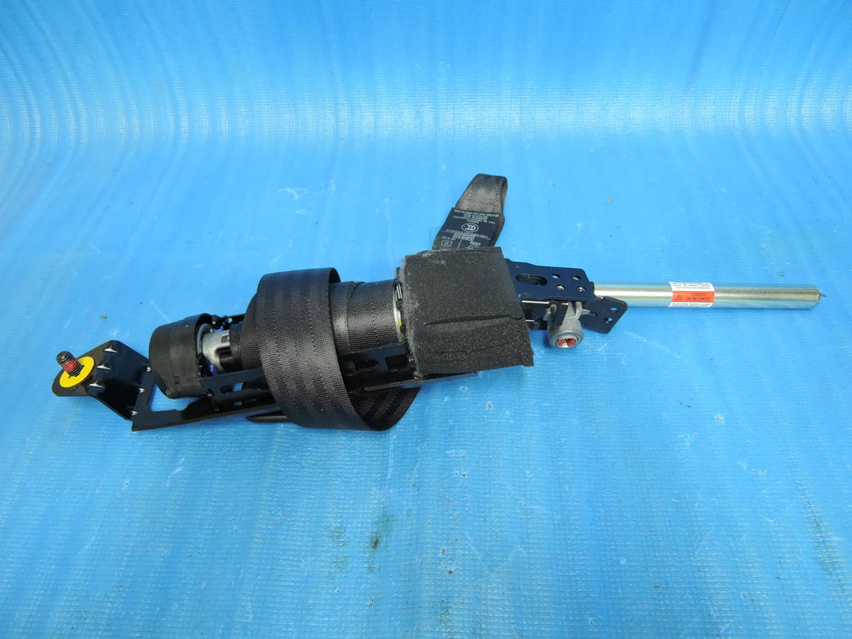 【全面除菌済】CBA-MB4204S ボルボ C30 純正 【右フロント】 シートベルト 31320499 検:セーフティ/中古 V-4039拍卖