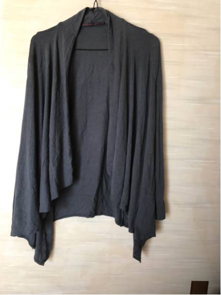 ☆ヴァンス☆foundation model for Vence☆M サイズ☆カーディガン グレー 長袖シャツ☆羽織り☆数回使用のみ極美品☆拍卖