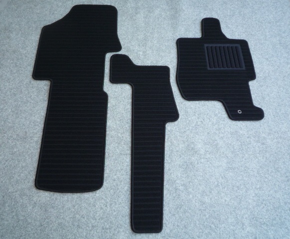 HONDA ライフ JB5/6/7 フロントマット 新品 E-A/B-k拍卖