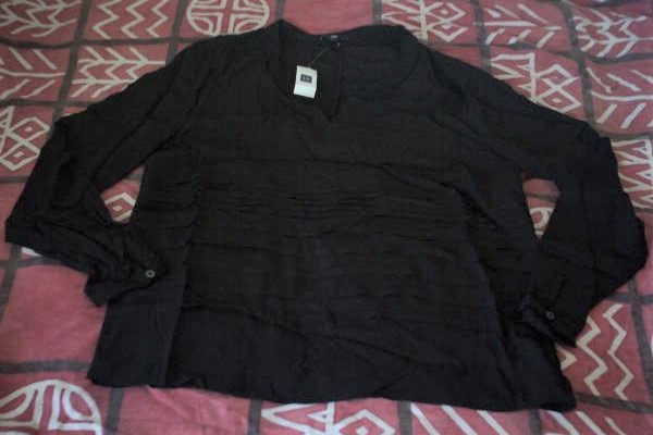 ★★GAP ギャップ 薄手 透け素材 ブラウス ブラック L 新品★★拍卖