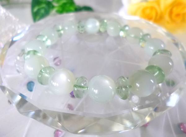 ★愛情運☆魅力運★幻想的シラー★高品質AAAムーンストーン★心の癒し☆リラクゼーション☆グリーンフローライト★10mm☆16cm★拍卖