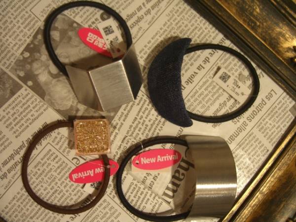即決☆人気上昇中!! 新品☆4種セット♪ヘアゴムまとめて♪レジン♪楕円デニム♪カーブシルバープレート♪スクエア♪ポニー♪合計4104円分♪拍卖