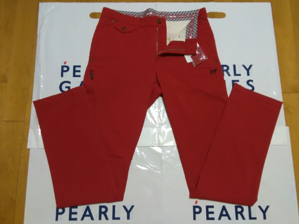 正規品 識別タグ付き パーリーゲイツ マスターバニー 赤色 サイズ 4ストレッチ有り。拍卖