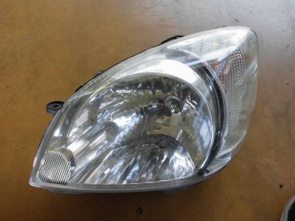 H15 ライフ JB1 左 ヘッド ライト 中古品拍卖