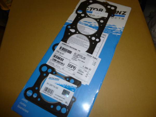 ヴァナゴンT4/ユーロバンT4/2.5用シリンダーヘッドガスケット新品REINZ製拍卖