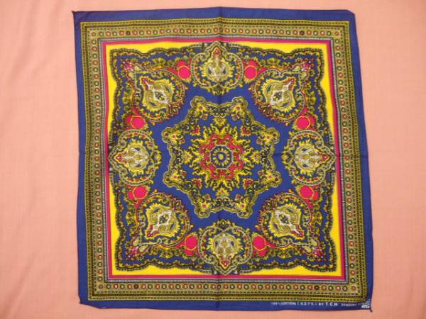 横浜最新 ペイズリー柄☆バンダナ コン 同梱4枚まで送料180円 ξ☆Bξ ξ65s拍卖