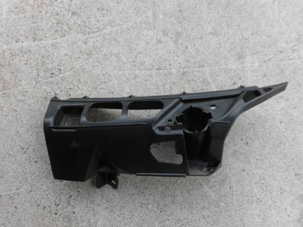 VW ゴルフ フロントバンパーブラケット 左 P325AP拍卖