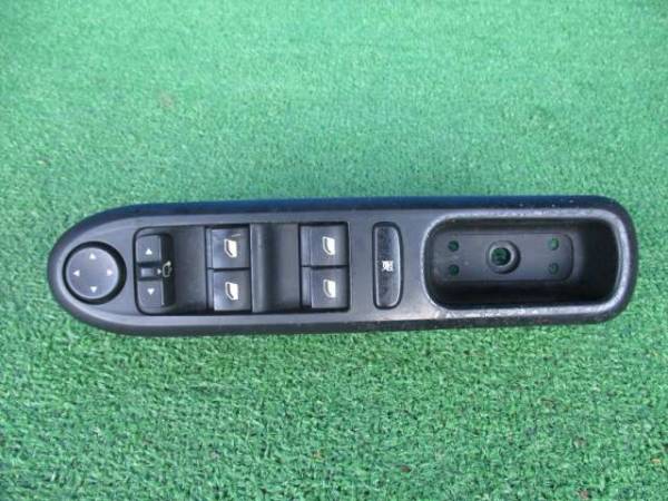 ★☆DV2 プジョー 407 右フロント パワーウインドスイッチ☆★拍卖