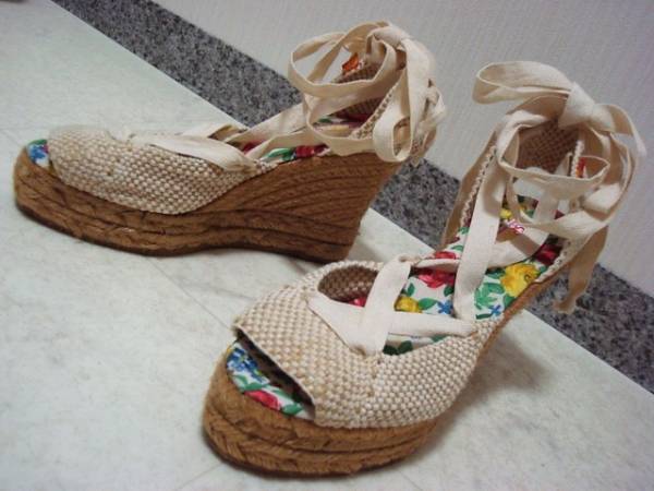 上質★新品未使用 ESPARTOEAO!!! スペイン製 柔らか編み エスパドリーユ サンダル ヒール パンプス 24.0cm 37 Lサイズ ガーゼリボン 白茶拍卖