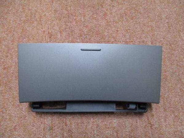 ★☆DV2 プジョー 407 灰皿☆★拍卖