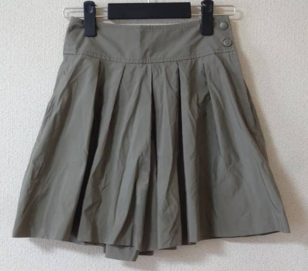 ユニクロ キュロット スカパン ウエスト58 カーキ フレア 可愛い ymdnrk n 0523拍卖