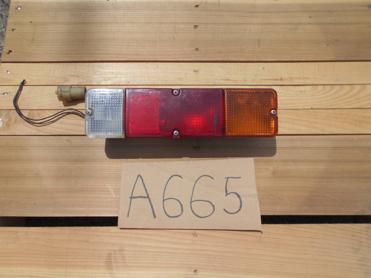 SJ30 ジムニ- 幌車 純正 左 テ-ルライト 動作未確認 A665拍卖