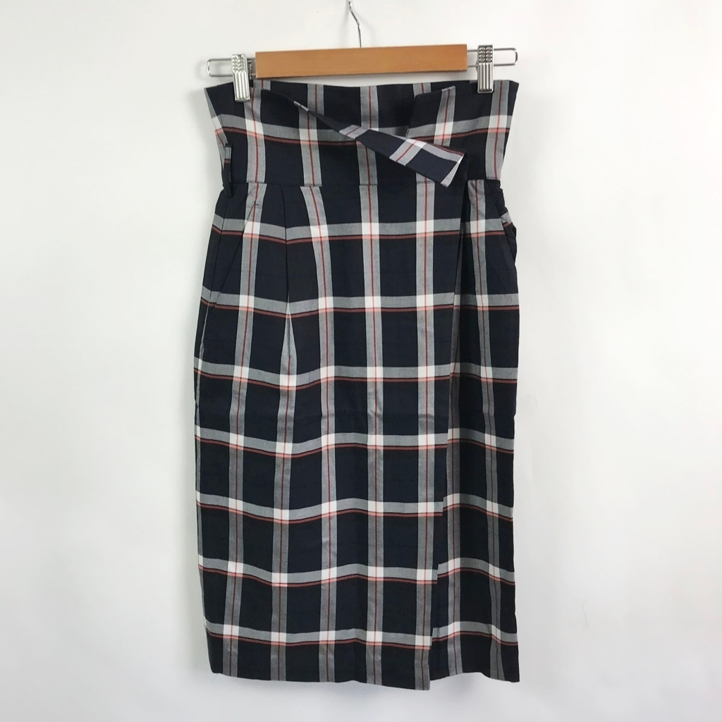 KUMIKYOKU/組曲 膝丈スカート ハイウエスト ウエストマーク 巻きスカート チェック柄 ブラック ホワイト グレー サイズS2 レディース拍卖