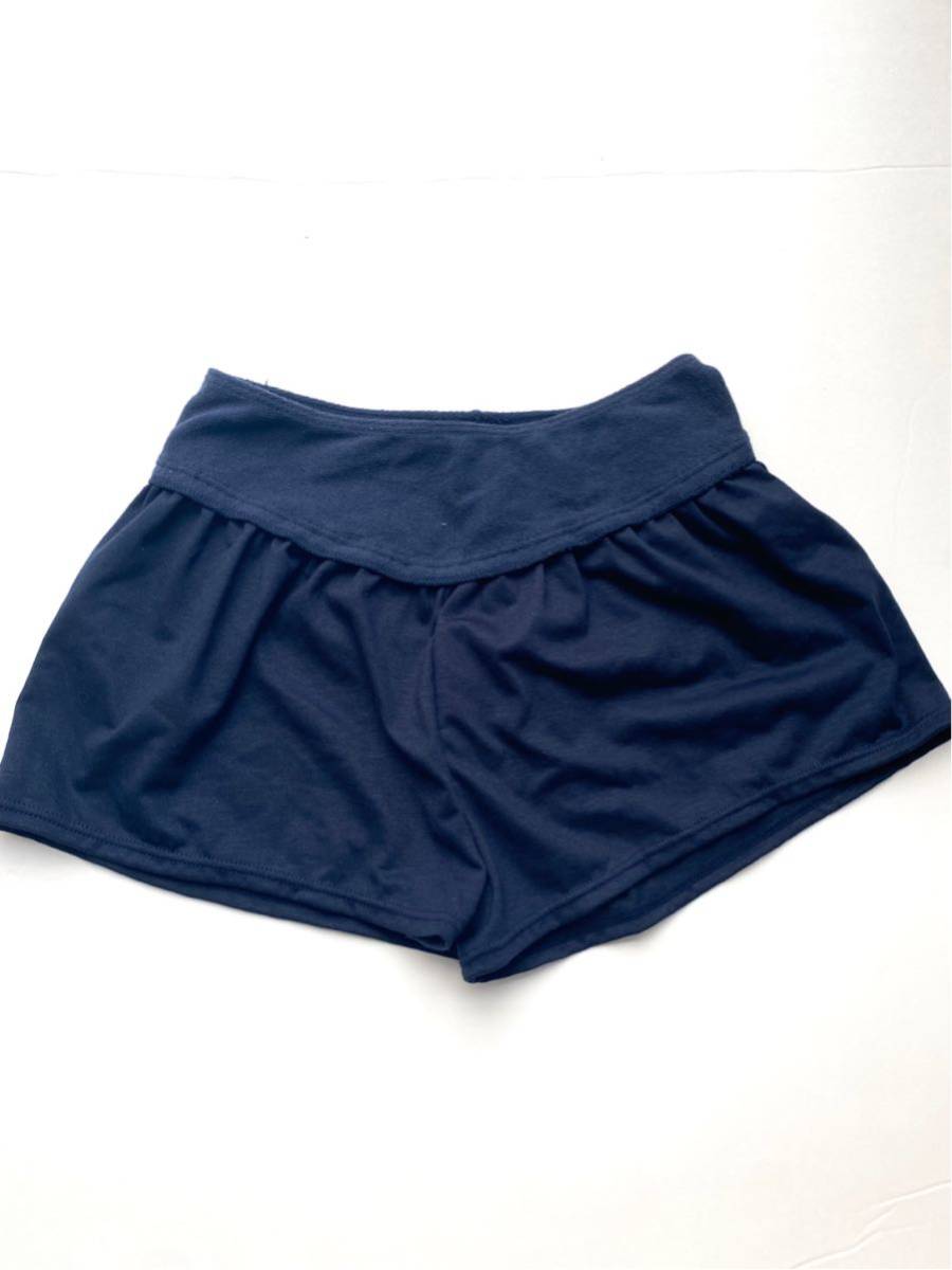 新品 チャコット chacott ザ バレエ★7,590円 ショートフレアパンツ M 紺 140J~150J the ballet拍卖