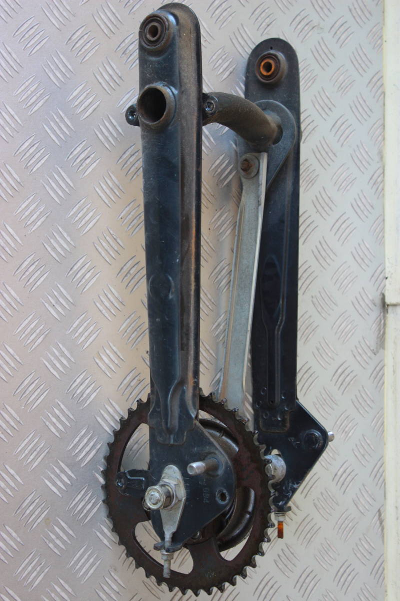 R 純正スイングアーム周り カブカスタム50 C50 角目 4速セル付き スーパーカブ AA01 リトルカブ拍卖