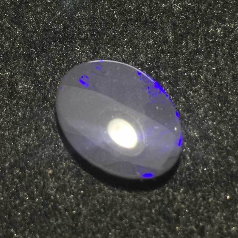 天然ブラックオパール ルース 3.160ct 大粒 黒母岩 ネオンブルー ライトニングリッジ産 【ファーストコレクション】02059拍卖