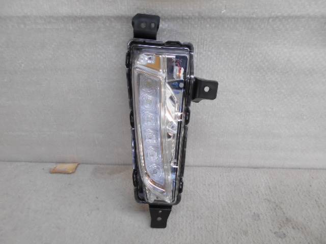 エスクード YE21S 右側フロントバンパーランプ LED スタンレーW3149 830545【品番36553-54P00】拍卖