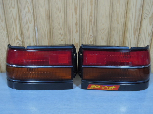 トヨタ コロナ AT170 テールランプ 左右 セット 中古 4ドア セダン 前期 KOITO 20-199 L/R KOITO 33-07905 L/R A0093拍卖