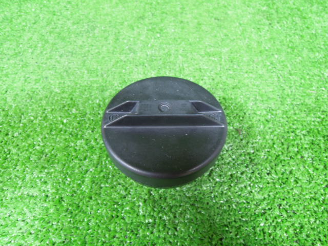 トヨタ ノア AZR65G フューエルキャップ 燃料キャップ 給油口キャップ 中古 | 220454拍卖