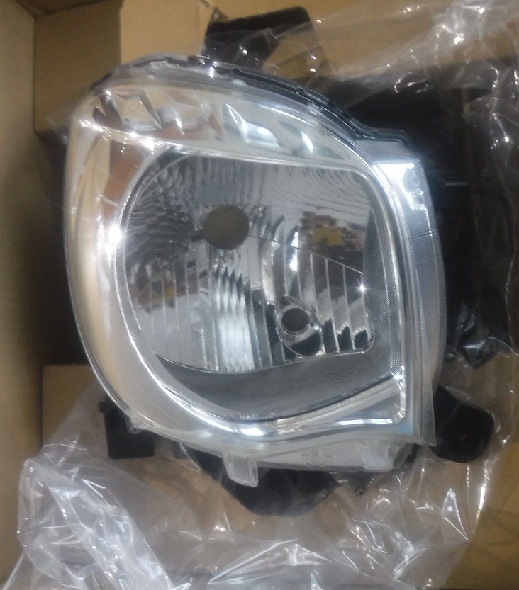 日産モコMG33S純正フロント右ヘッドライトSTANLEY P9638ハロゲン運転席 側ヘッドランプ26705-4A00J即決即日発送可能!! 拍卖