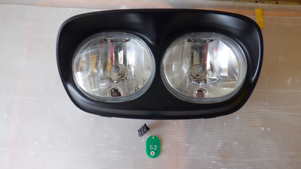 美品!ハーレー☆FLTRX1690☆ヘッドライト&ガーニッシュ拍卖