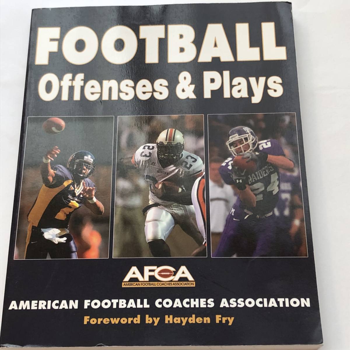 即決 洋書/教本 アメリカンフットボール オフェンス&プレー Football Offenses & Plays拍卖
