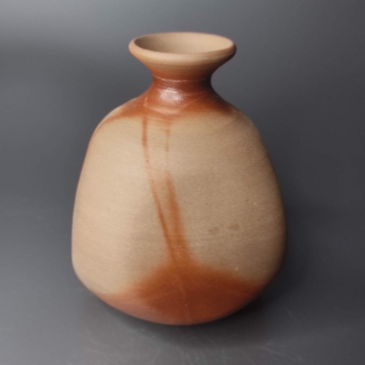 備前焼 立宮寅 緋襷徳利 酒器 未使用新品 /31x87拍卖