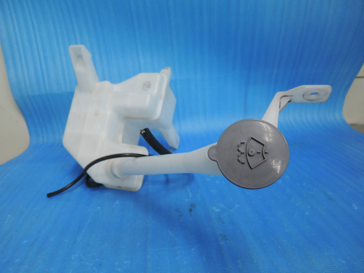 ・ ZAA-ZE0 リーフ G 純正 ウォッシャータンク 2224650-A 検:ホース/ノズル N-4804拍卖