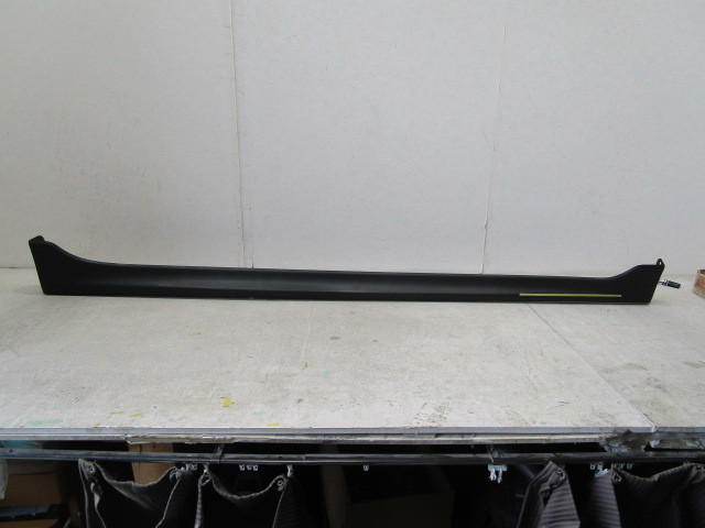 スズキ スイフト スポーツ ZC33S 純正 右 サイドステップ 77211-68R0『個人宅配不可・営業所留め要相談』拍卖