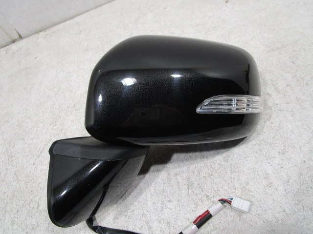 SALE!! 良品 ダイハツ ムーヴコンテ L575S/L585S 純正 ウィンカー付き 左 ドアミラー G66-56拍卖